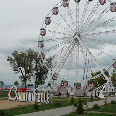 Nadas Tarsashaz Balatonlelle Εξωτερικό φωτογραφία